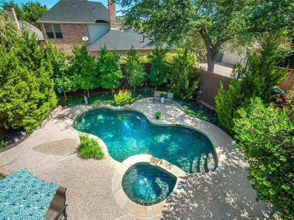 4935  Cape Coral Drive , Dallas Texas 75287