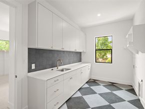 6026  Martel Avenue , Dallas Texas 75206