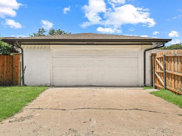3022  Kinkaid Drive , Dallas Texas 75220