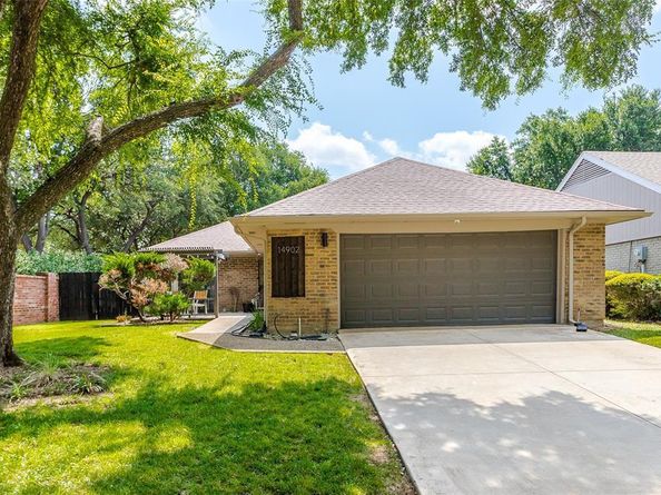 14902  Le Grande Drive , Addison Texas 75001