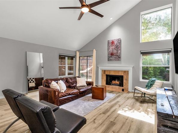 14902  Le Grande Drive , Addison Texas 75001