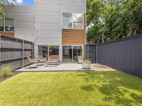 4411  Roseland Avenue , Dallas Texas 75204