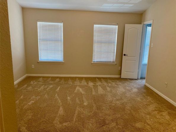 2332  Aspermont Way , Lewisville Texas 75067