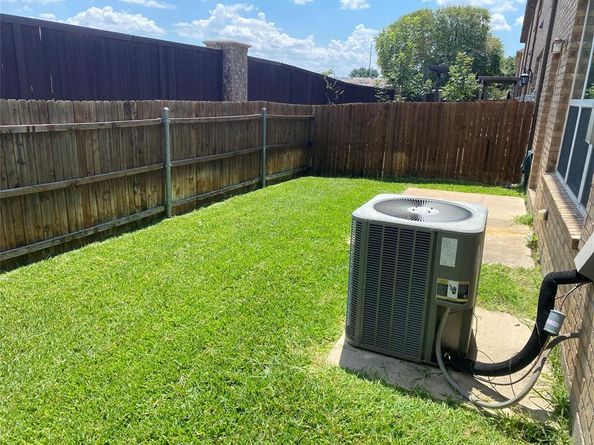 2332  Aspermont Way , Lewisville Texas 75067