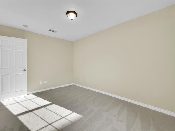 1724  Lincolnshire Way , Fort Worth Texas 76134