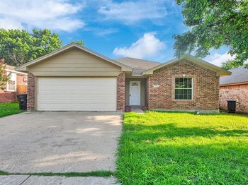 1724  Lincolnshire Way 