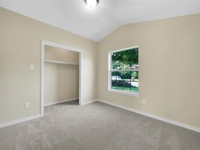 1724  Lincolnshire Way , Fort Worth Texas 76134