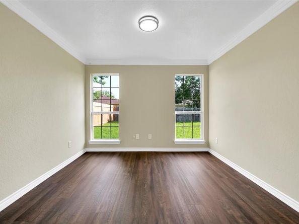 1724  Lincolnshire Way , Fort Worth Texas 76134