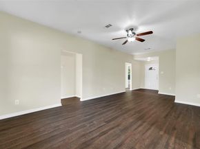 1724  Lincolnshire Way , Fort Worth Texas 76134