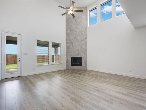 310  Trillium Street , Oak Point Texas 75068