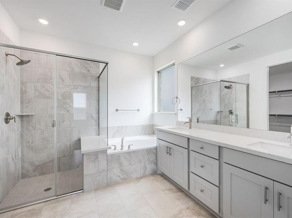 310  Trillium Street , Oak Point Texas 75068