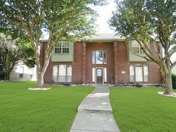 1528  Mill Creek Drive 