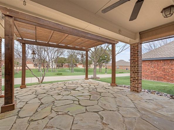 123  Crestpark Drive  36, Cedar Hill Texas 75104