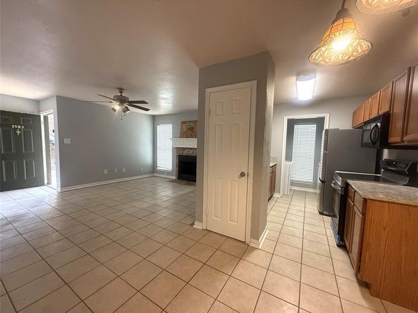 5981  Arapaho Road  1503, Dallas Texas 75248
