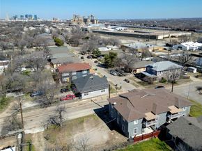 405 W Capps Street , Fort Worth Texas 76110