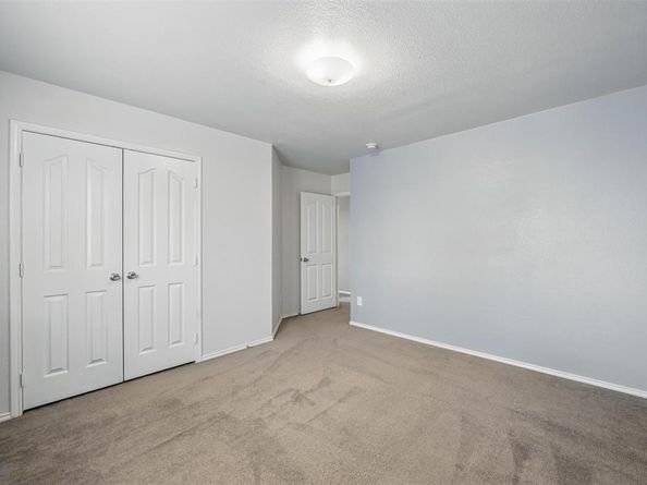 804  Starling Lane , Aubrey Texas 76227