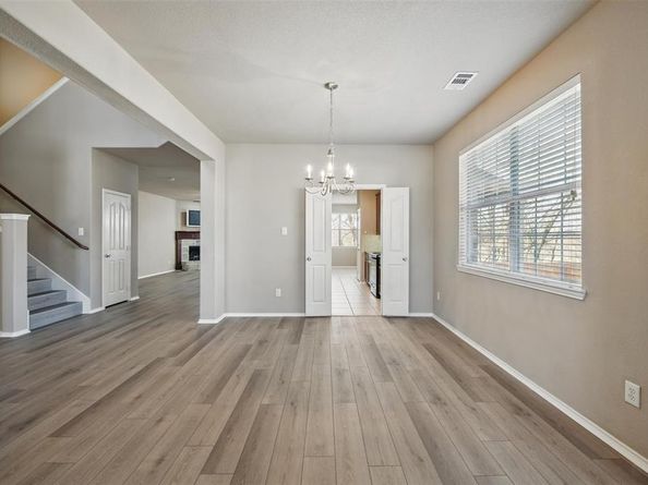 804  Starling Lane , Aubrey Texas 76227