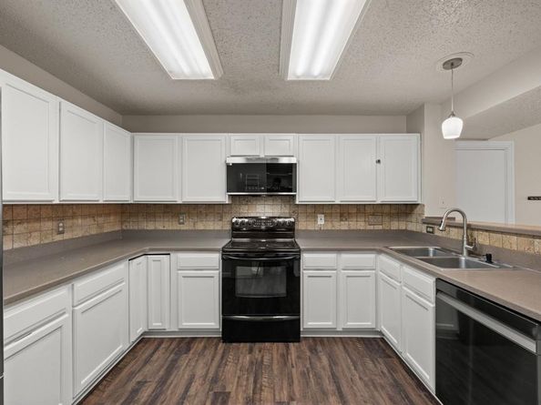 1409  Golden Gate Drive , Carrollton Texas 75007