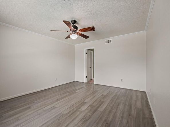 1409  Golden Gate Drive , Carrollton Texas 75007