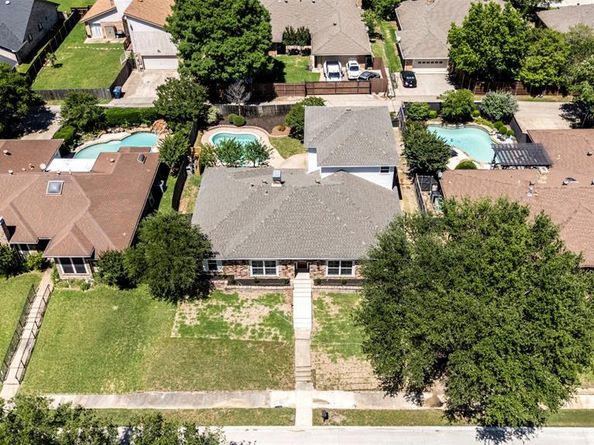 2626  Club Meadow Drive , Garland Texas 75043