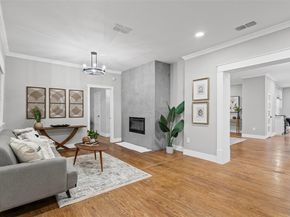813  Elsbeth Street , Dallas Texas 75208