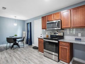 1515  Buena Vista Street , Mesquite Texas 75149