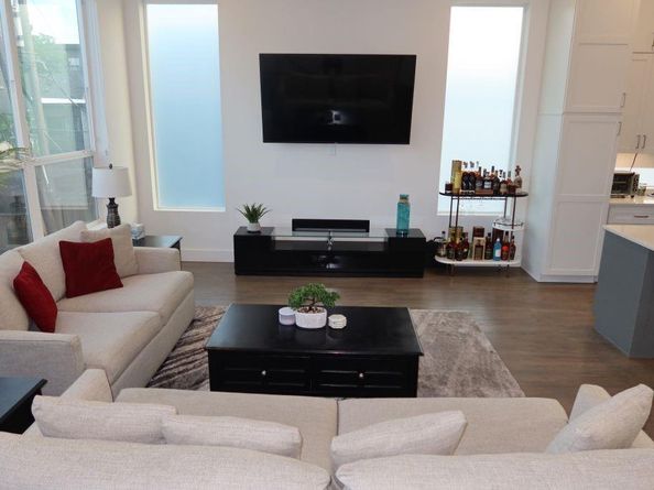 2317  Moser Avenue  106, Dallas Texas 75206