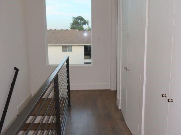 2317  Moser Avenue  106, Dallas Texas 75206