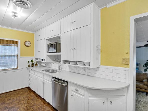 4032  Dexter Avenue , Fort Worth Texas 76107