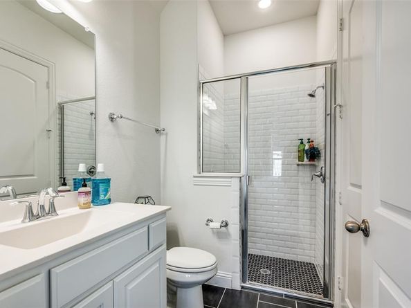 1810  Rockwood Lane , Mansfield Texas 76063