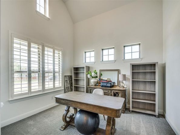 1810  Rockwood Lane , Mansfield Texas 76063