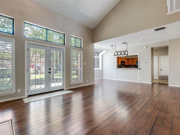 207  Cimarron Trail  4, Irving Texas 75063