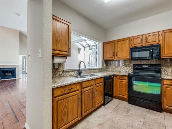 207  Cimarron Trail  4, Irving Texas 75063