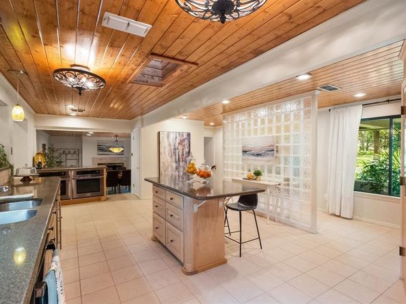 5114  Westhaven Road , Arlington Texas 76017