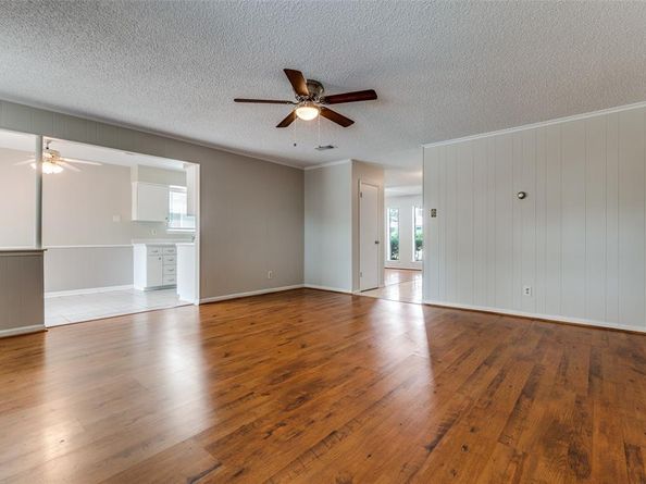 743  Kingswood Avenue , Richardson Texas 75080