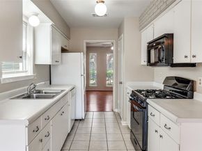 743  Kingswood Avenue , Richardson Texas 75080
