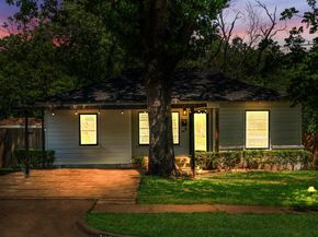 3807  Falls Drive , Dallas Texas 75211