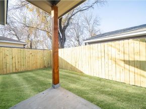 3411  Ladd  , Dallas Texas 75212