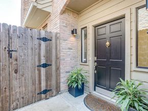 1301  Belle Place , Fort Worth Texas 76107