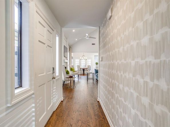 1301  Belle Place , Fort Worth Texas 76107