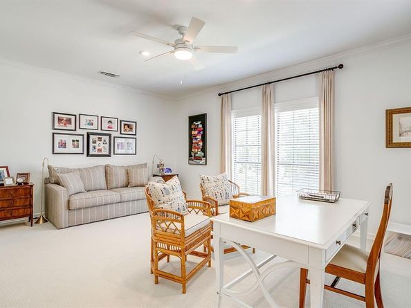 1301  Belle Place , Fort Worth Texas 76107