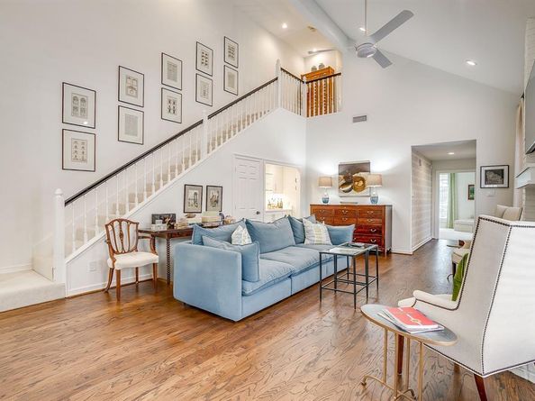 1301  Belle Place , Fort Worth Texas 76107