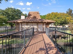 2108  Westkendal Lane , Arlington Texas 76015