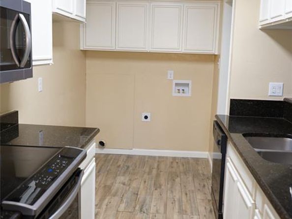 2108  Westkendal Lane , Arlington Texas 76015