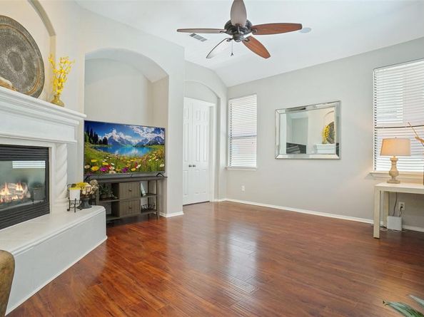 1716  Spanish Moss Way , Aubrey Texas 76227