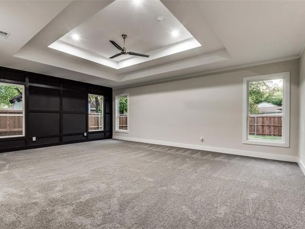 3105  Crossman Avenue , Dallas Texas 75212