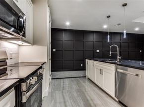 3105  Crossman Avenue , Dallas Texas 75212