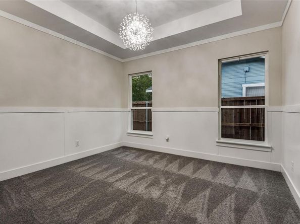 3105  Crossman Avenue , Dallas Texas 75212