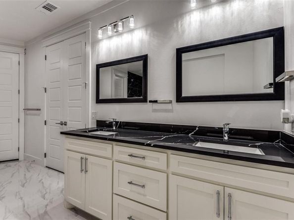 3105  Crossman Avenue , Dallas Texas 75212