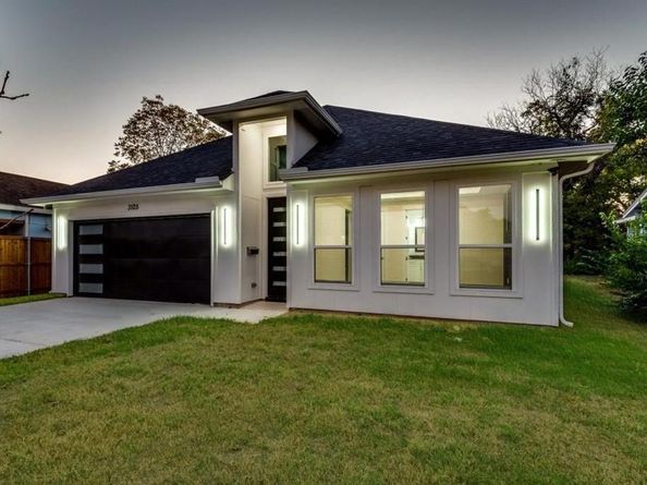 3105  Crossman Avenue , Dallas Texas 75212